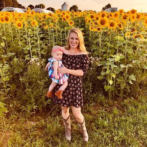 Meet your Posher, Emilie